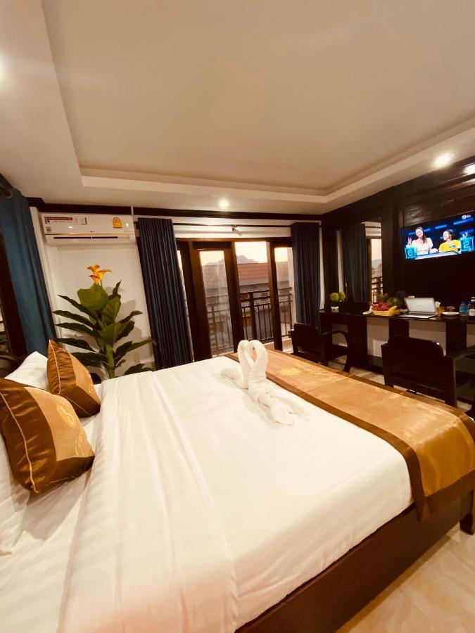 Consiana Hotel Vang Vieng Exterior photo